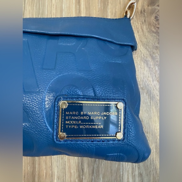 Marc by Marc Jacobs Blue Embossed Leather Shoulder Bag - Picture 7 of 8